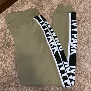 IVY PARK Jogger Sweatpants! Worn once!
